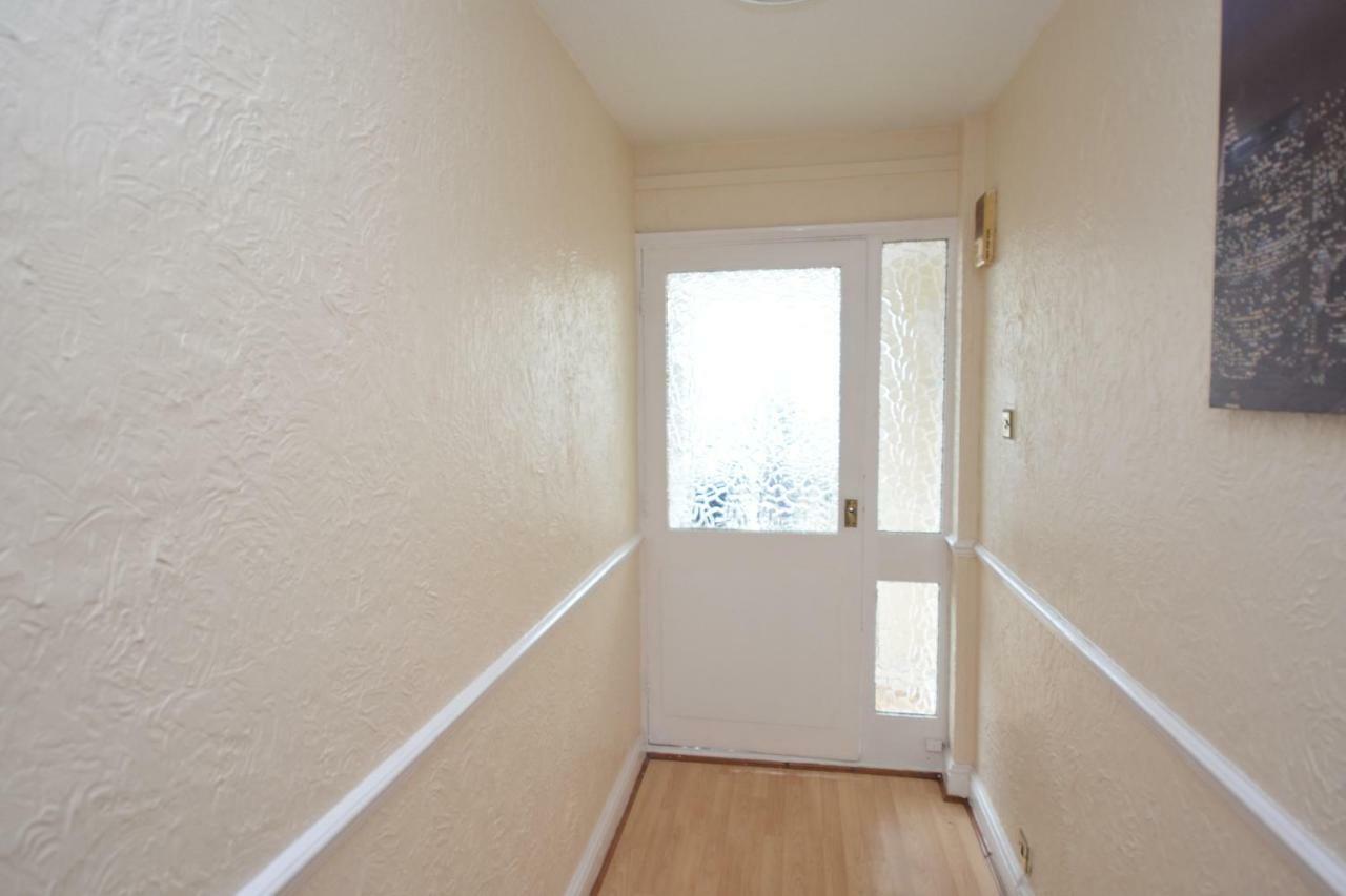 Four Bedroom Townhouse 12 Minutes Walk To Excel Exhibition Centre 런던 외부 사진